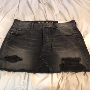 American eagle denim skirt!🖤🖤